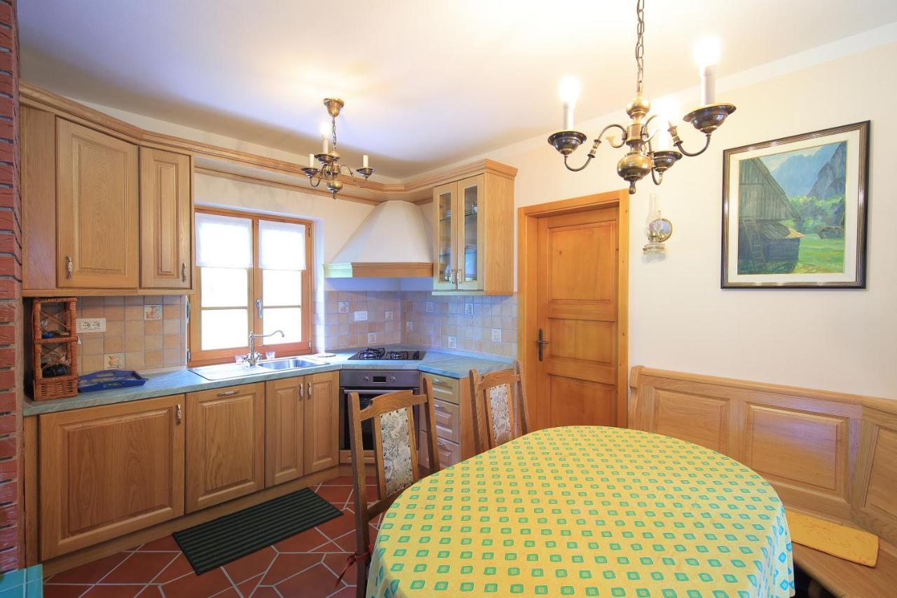 Zadnjica Holiday House Soča المظهر الخارجي الصورة
